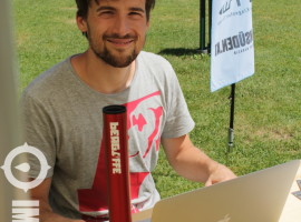 Bergaffe Lukas und sein Rohr