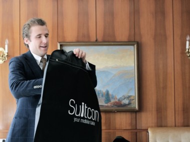 ...präsentiert Suitconsultant Markus Brunner dann das Werk.
