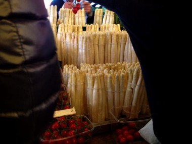 …der erste Spargel ist auch aus Italien, ich warte auf den heimischen!
