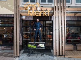 grafsmarktcafe_anton_imsueden_arnold_poeschl-1199_lowres