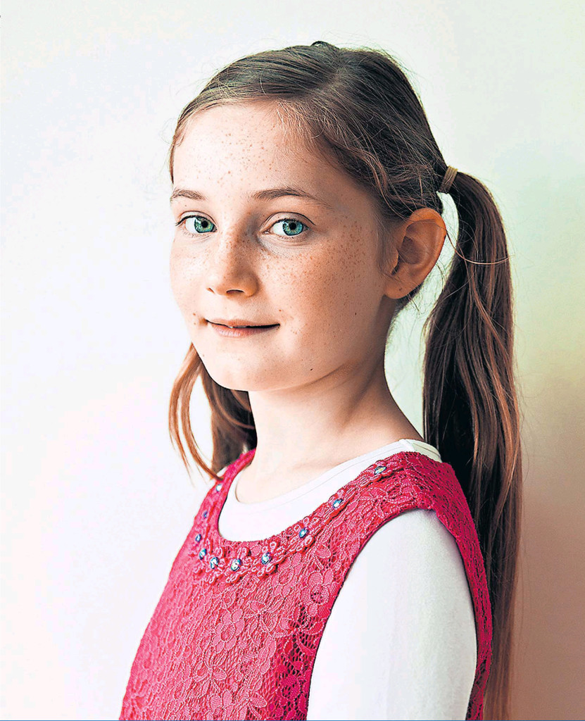 Alma_Deutscher-copyright_Anna_Huix